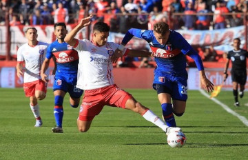 Soi kèo Argentinos Juniors vs Tigre, 07h30 ngày 12/07