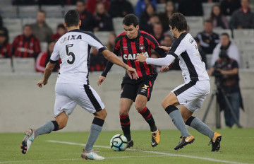 Nhận định, soi kèo Atletico Paranaense vs Botafogo, 03h30 ngày 10/9