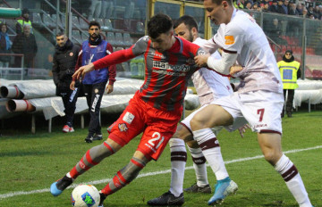 Nhận định soi kèo Chievo vs Cremonese 19h00 ngày 04/05