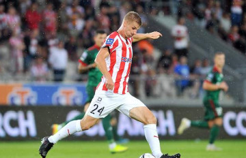 Nhận định, soi kèo Cracovia Krakow vs Radomiak Radom, 22h59 ngày 29/10