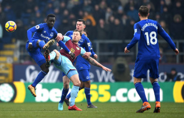 Soi kèo Everton vs Burnley 00h30 ngày 14/03, Ngoại Hạng Anh