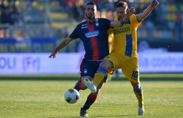 Nhận định, soi kèo Frosinone vs Crotone, 21h00 ngày 01/11