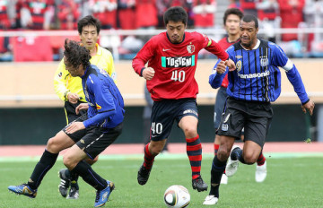 Nhận định, soi kèo Gamba Osaka vs Kashima Antlers, 17h00 ngày 18/05