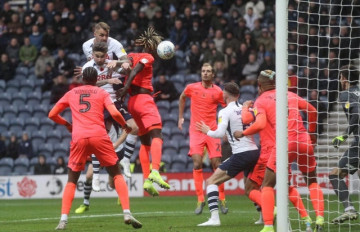 Nhận định soi kèo Huddersfield Town vs Preston North End 1h45 ngày 18/08