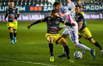 Nhận định, soi kèo Lustenau Áo vs Kapfenberg Superfund, 23h30 ngày 15/10