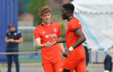 Nhận định soi kèo Luton Town vs Peterborough United 21h00 ngày 07/08