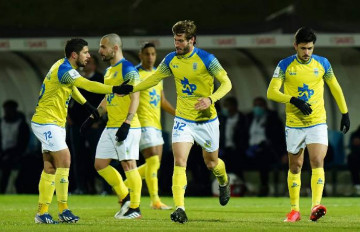 Nhận định soi kèo Pacos Ferreira vs GD Estoril-Praia 1h00 ngày 24/08