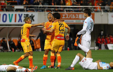 Nhận định, soi kèo Shimizu S-Pulse vs Consadole Sapporo, 12h00 ngày 06/11