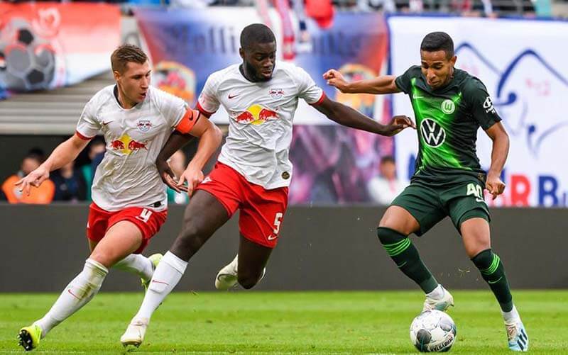 Nhận định soi kèo bóng đá Augsburg vs Wolfsburg lúc 21h30 ngày 06/02/2021, Giải VĐQG Đức Bundesliga