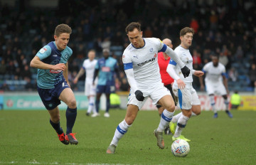 Nhận định soi kèo bóng đá Wycombe Wanderers vs Cardiff City lúc 02h45 ngày 30/12/2020 – Hạng Nhất Anh